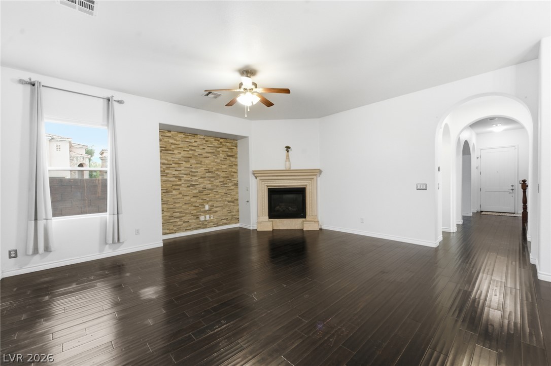 2450 Granada Bluff Court Property Photo 28