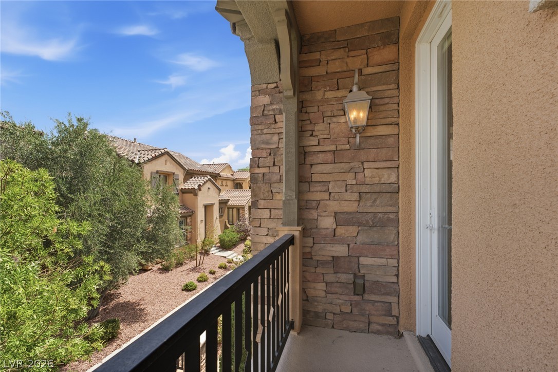 2450 Granada Bluff Court Property Photo 45