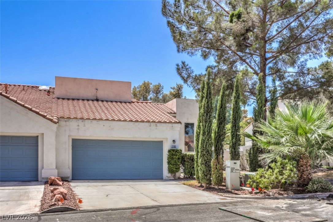 2283 Van Gogh Drive Property Photo 2