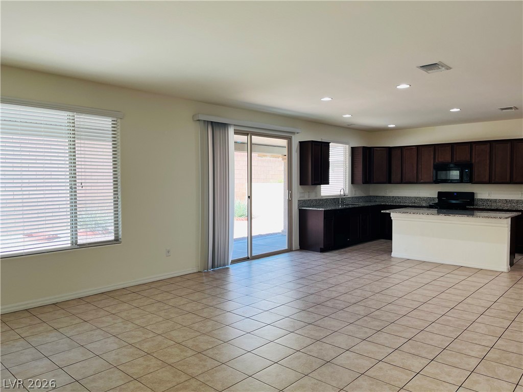 7133 Manolo Street Property Photo 14