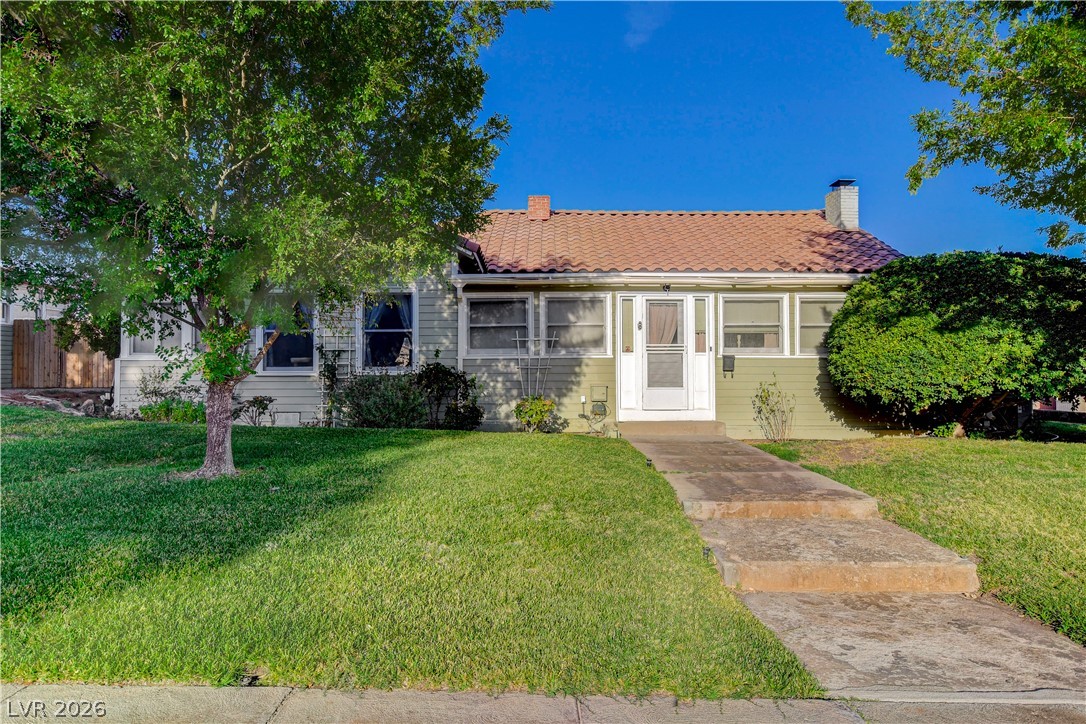 433 Ash Street Property Photo 4