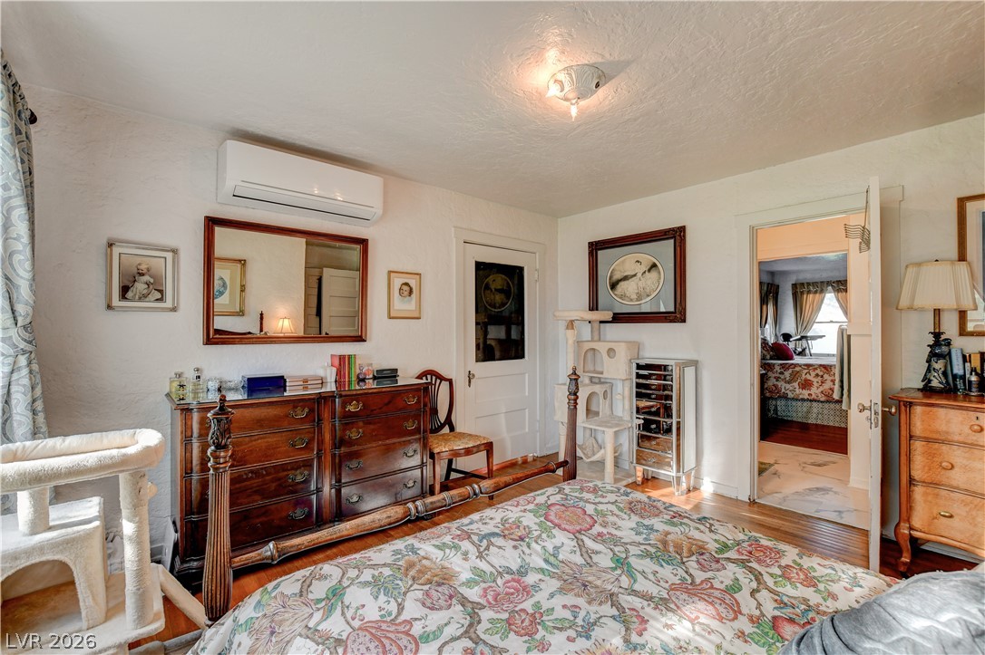 433 Ash Street Property Photo 29
