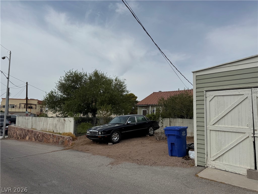 433 Ash Street Property Photo 40