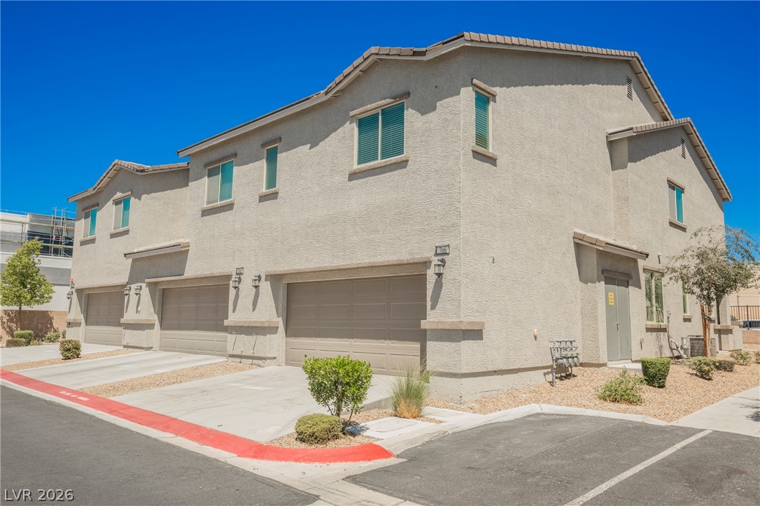 766 Star Estates Avenue Property Photo 1