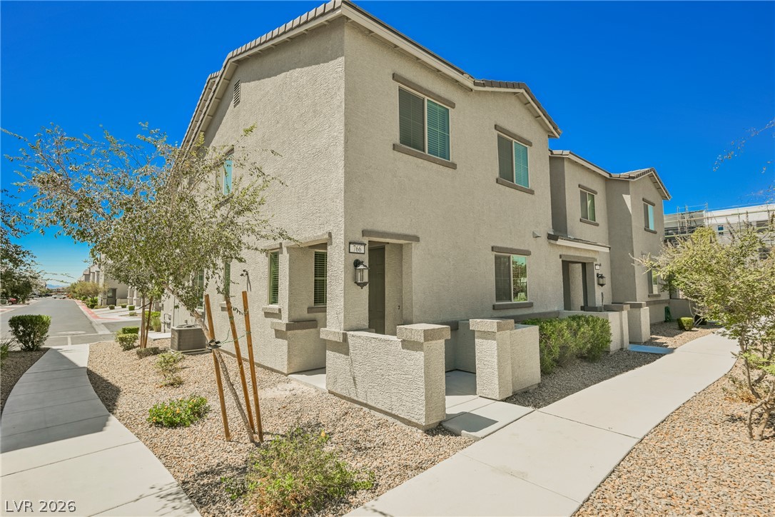 766 Star Estates Avenue Property Photo 2