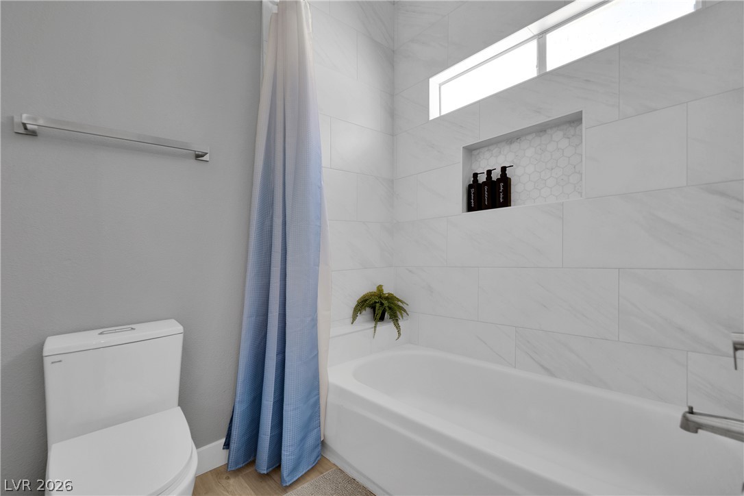 5440 Regal Peak Drive Property Photo 45