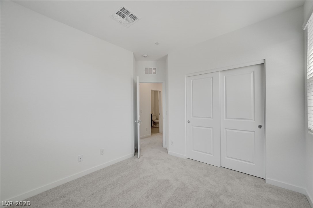 239 Freeport View Place Property Photo 12