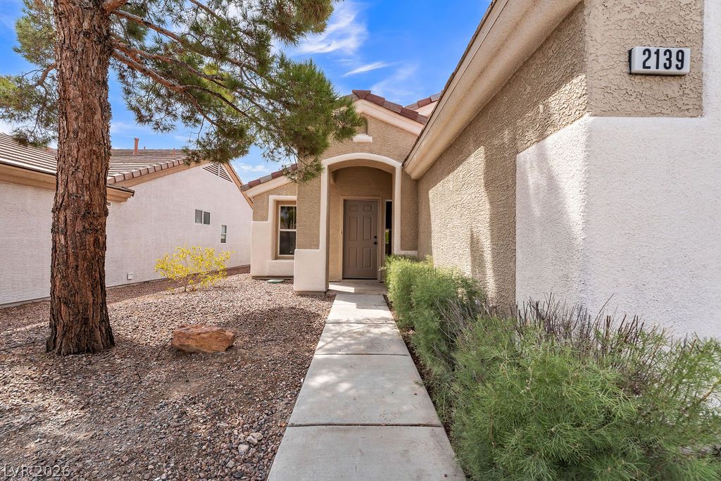2139 Chapman Ranch Drive Property Photo 8