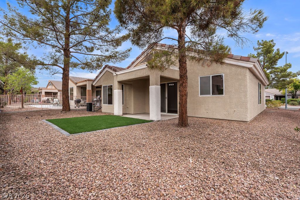 2139 Chapman Ranch Drive Property Photo 23
