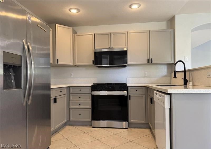 11029 Meadow Leaf Avenue Property Photo 29
