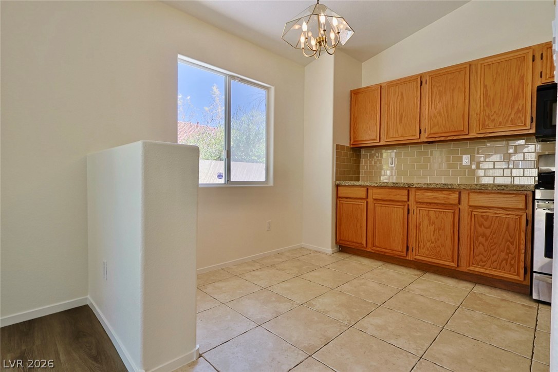 8804 Cypresswood Avenue Property Photo 10