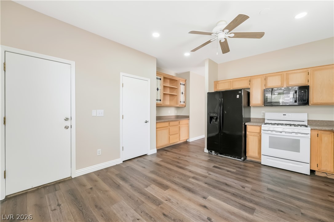 5954 Reflection Point Court Property Photo 14