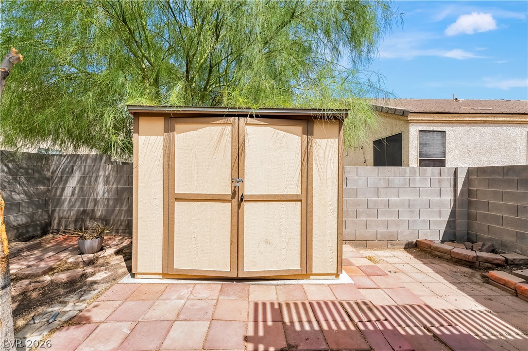 5954 Reflection Point Court Property Photo 34