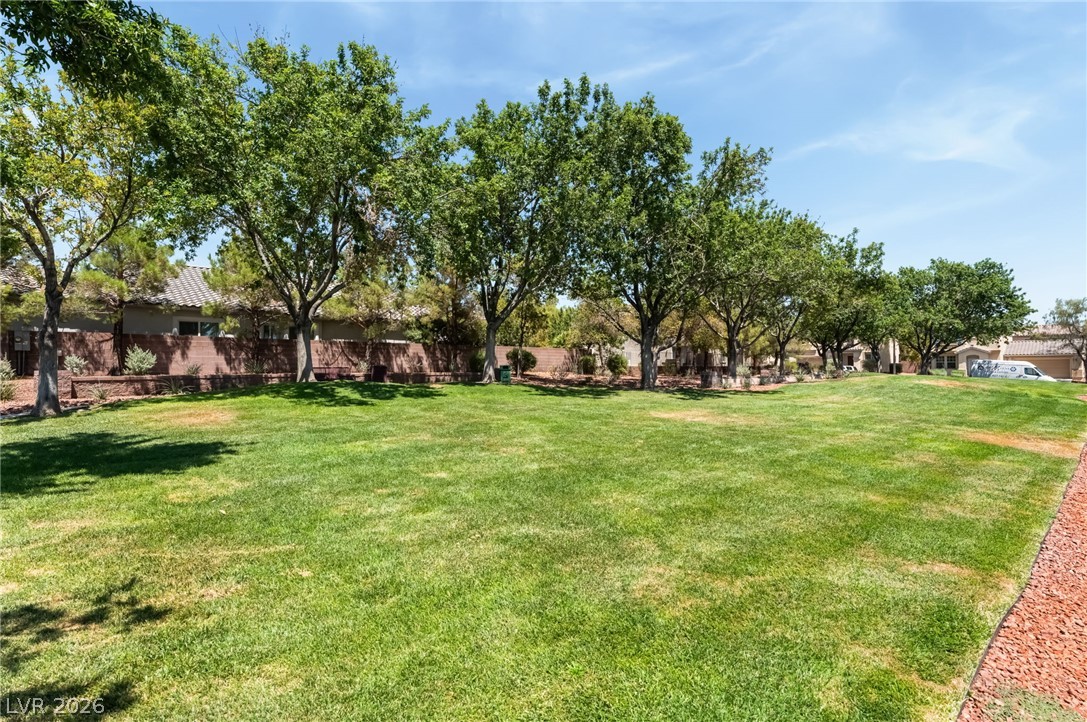 2651 Thornview Street Property Photo 34