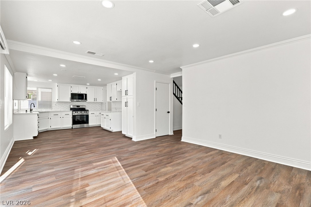 1415 Bent Arrow Drive Property Photo 12