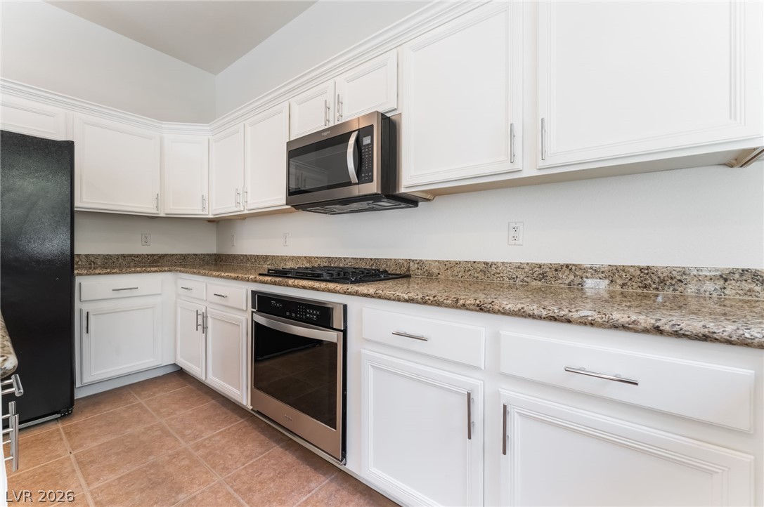 1898 Granemore Street Property Photo 12