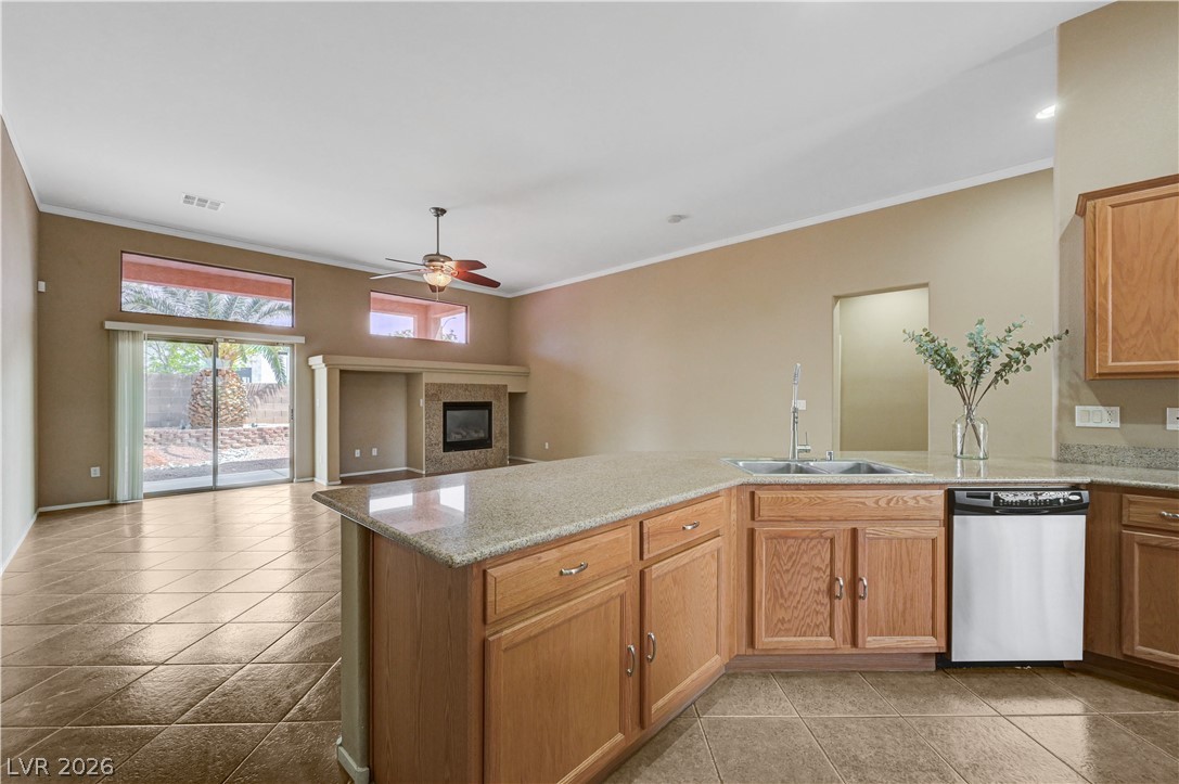916 Kevin Baker Avenue Property Photo 14