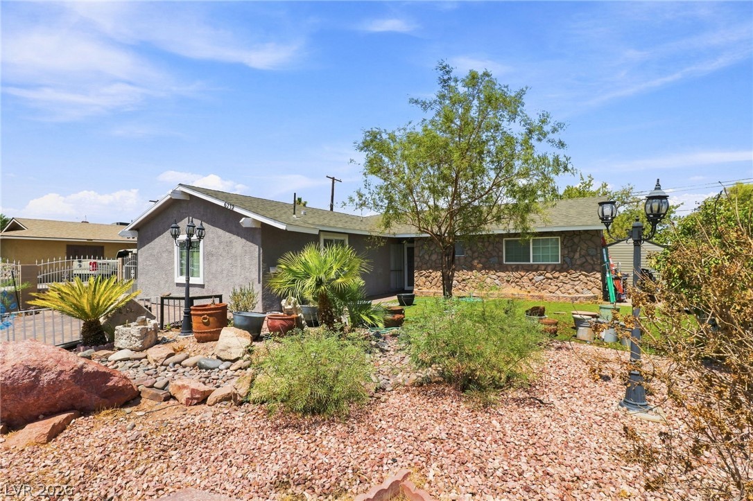6232 McAllister Avenue Property Photo 1