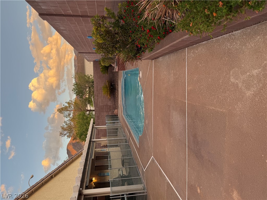 79 Casa Del Fuego Street Property Photo 40