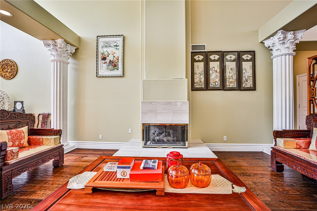 2300 Glenbrook Way Property Photo 33