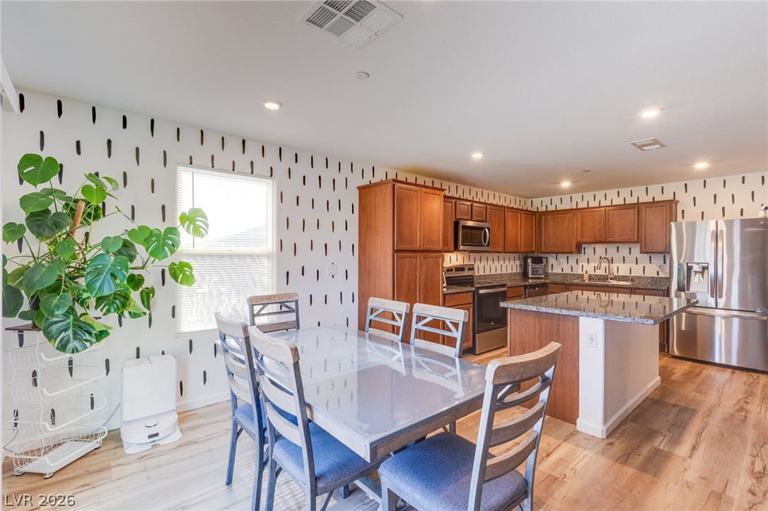 505 Turtleback Falls Avenue Property Photo 14