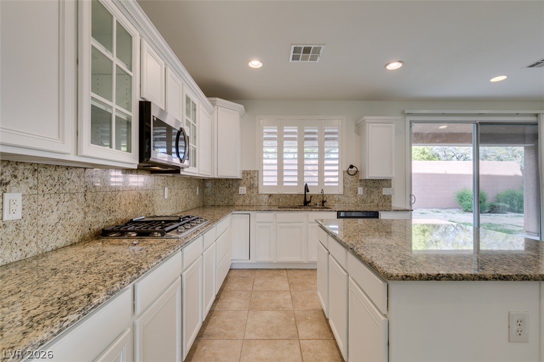 8676 Moreno Mountain Avenue Property Photo 11