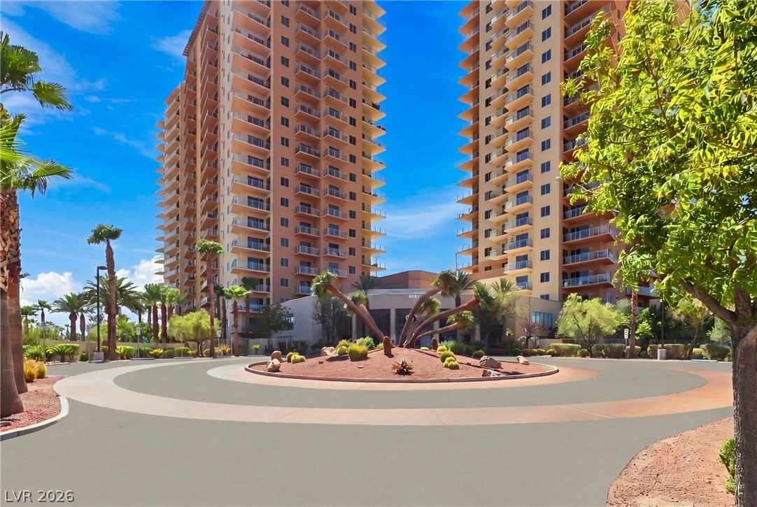8255 Las Vegas Boulevard 610 Property Photo 2