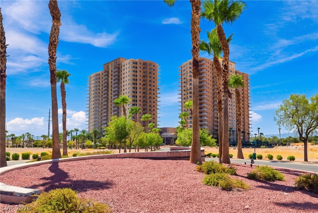 8255 Las Vegas Boulevard 610 Property Photo 3