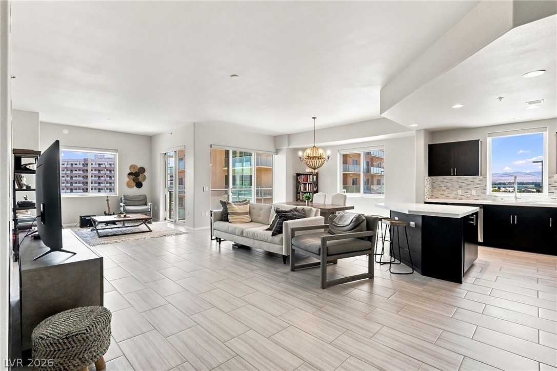 8255 Las Vegas Boulevard 610 Property Photo 4