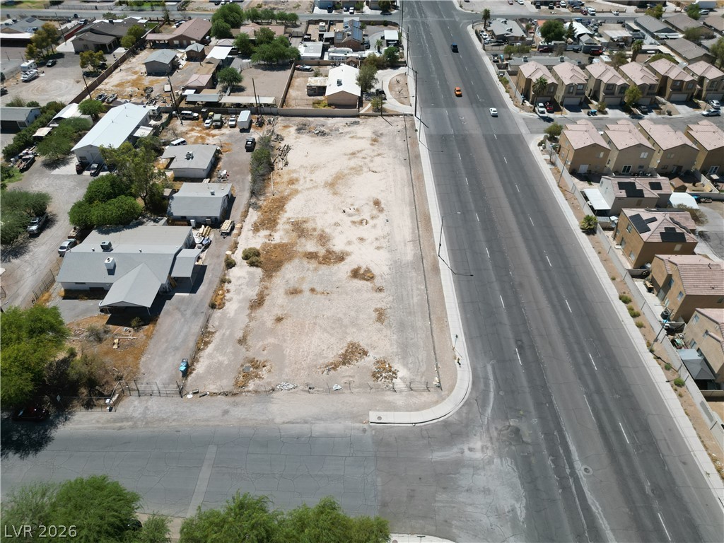 1571 Betty Lane Property Photo 3