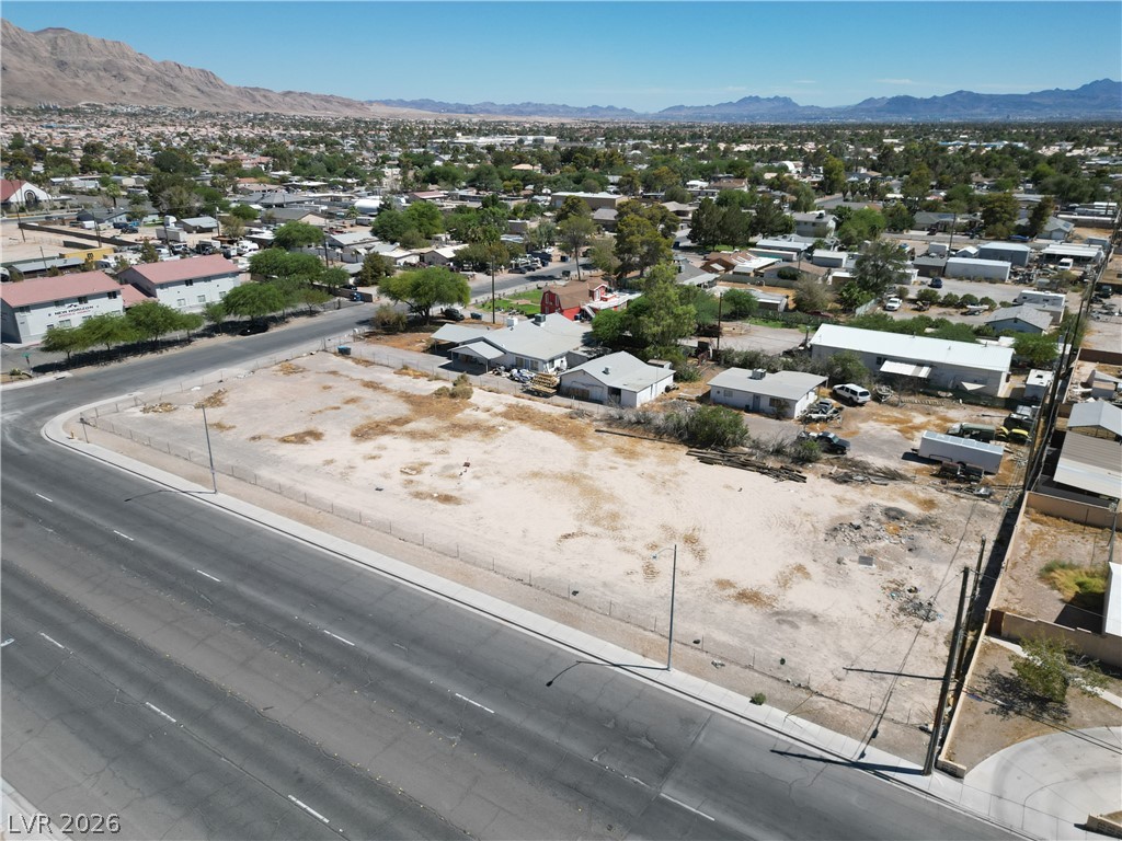 1571 Betty Lane Property Photo 9