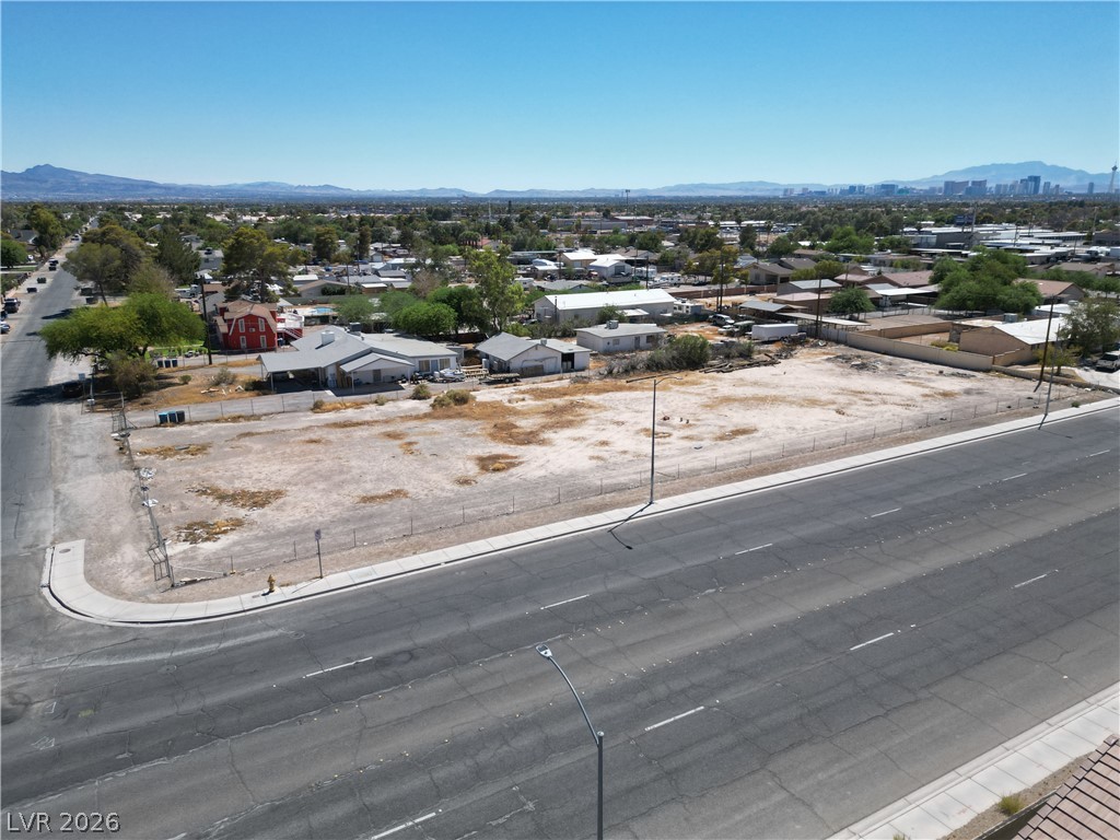 1571 Betty Lane Property Photo 11