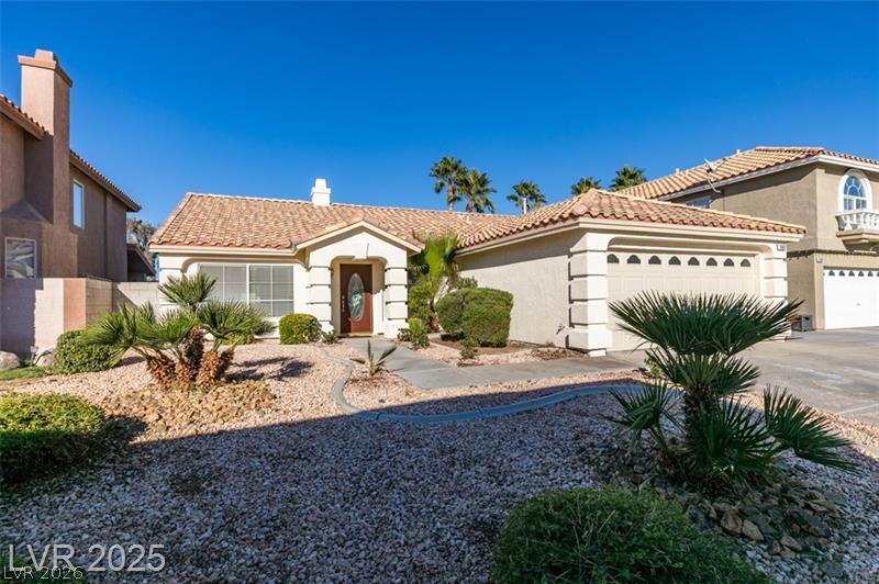 1682 Graystone Canyon Avenue Property Photo 2