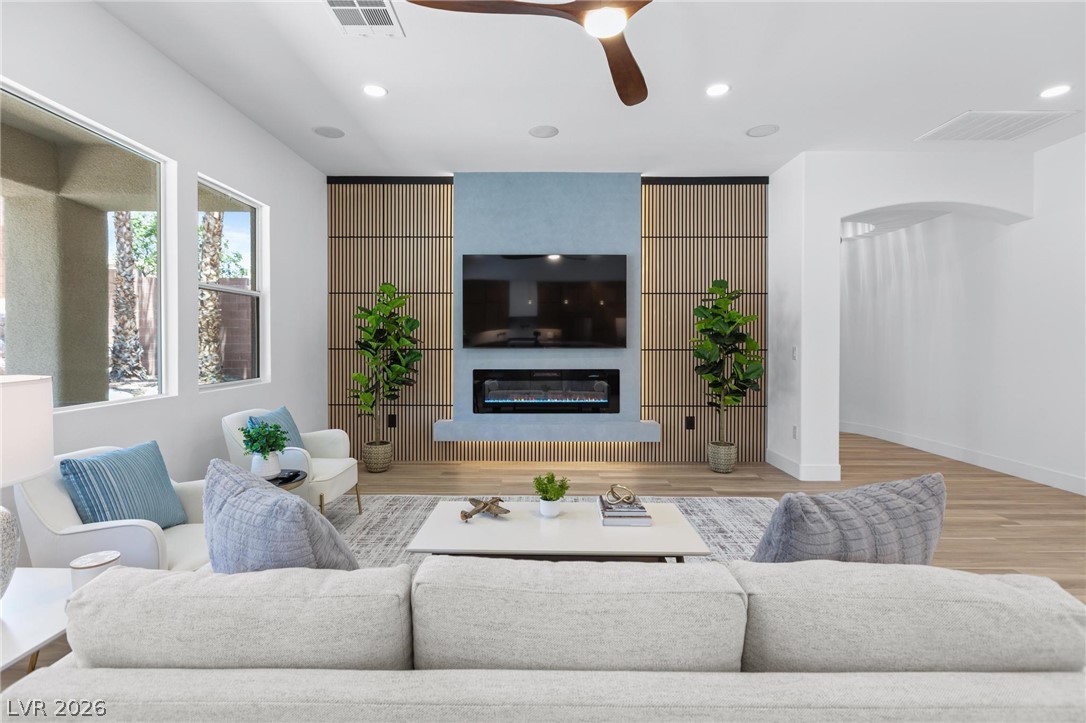 65 Twilight Rose Street Property Photo 13