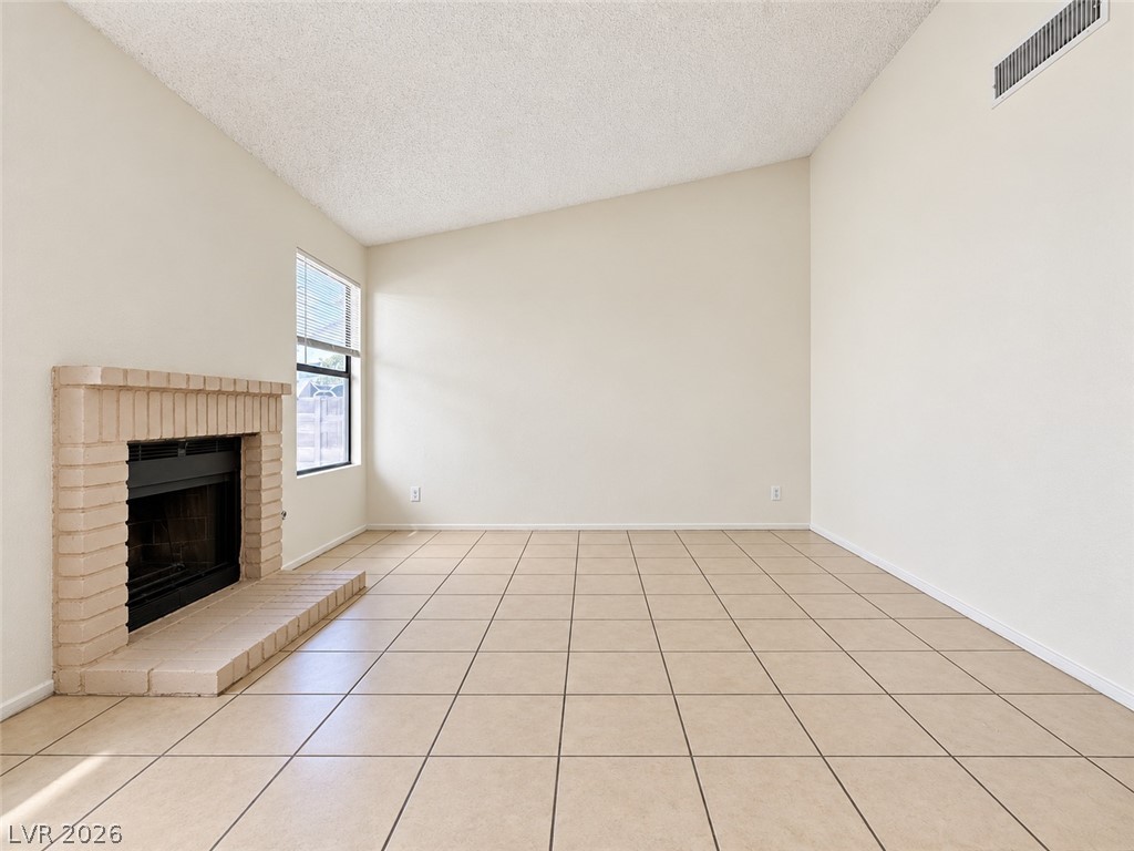 6544 Hartwood Road Property Photo 4