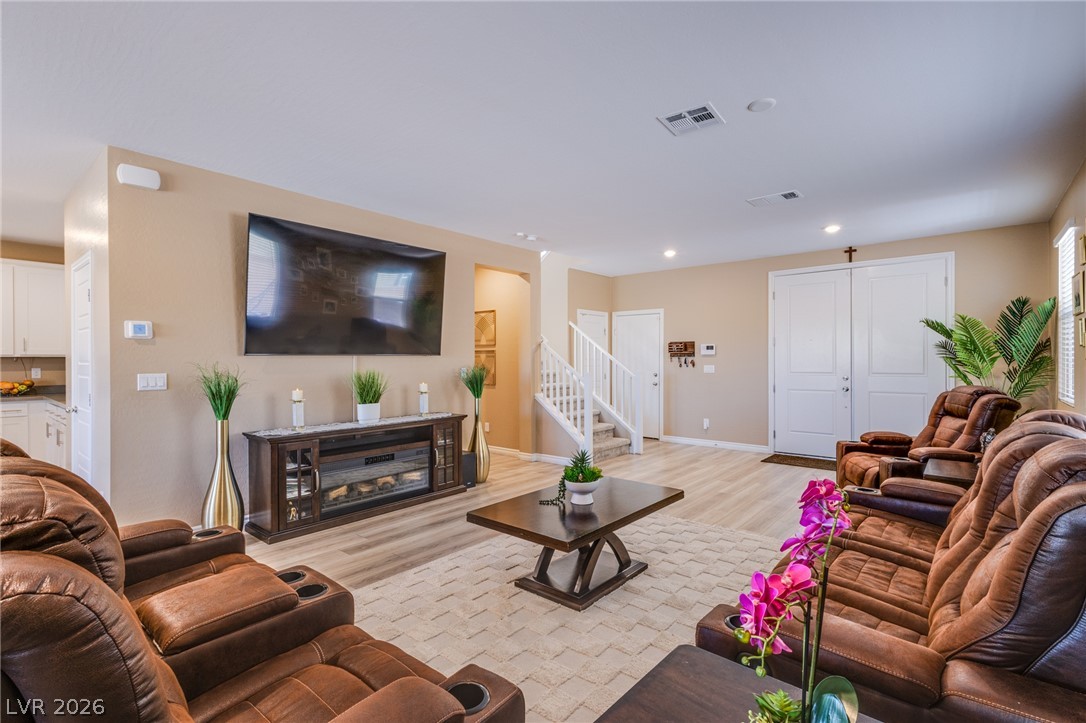 10080 Desert Azure Street Property Photo 10