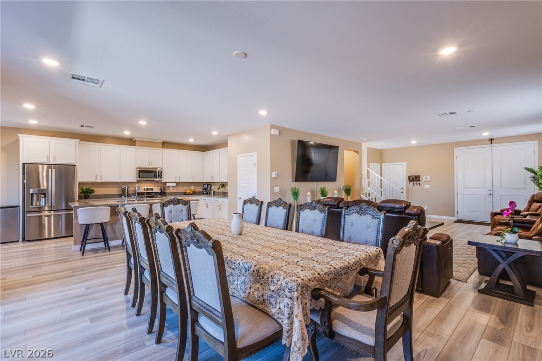 10080 Desert Azure Street Property Photo 11