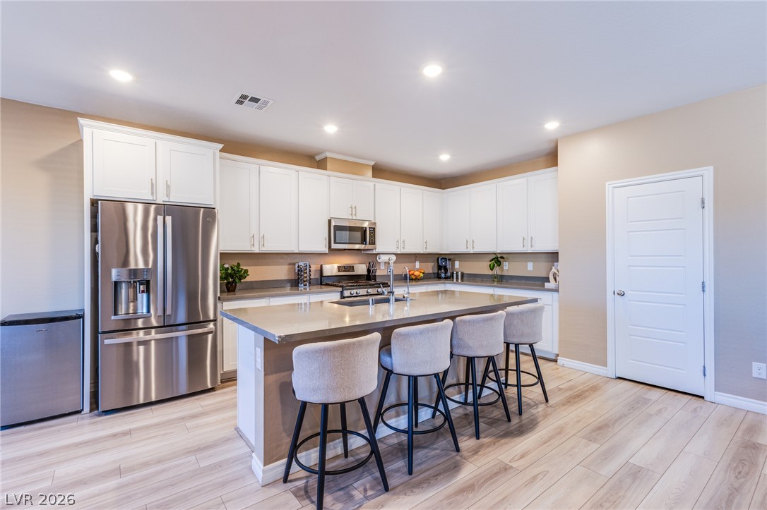 10080 Desert Azure Street Property Photo 14