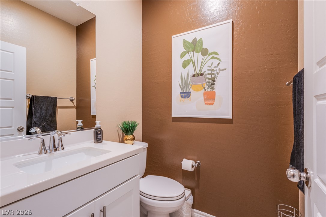 10080 Desert Azure Street Property Photo 18