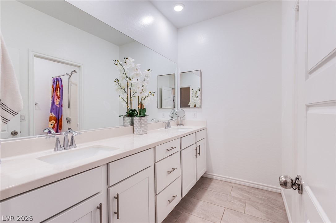 10080 Desert Azure Street Property Photo 30