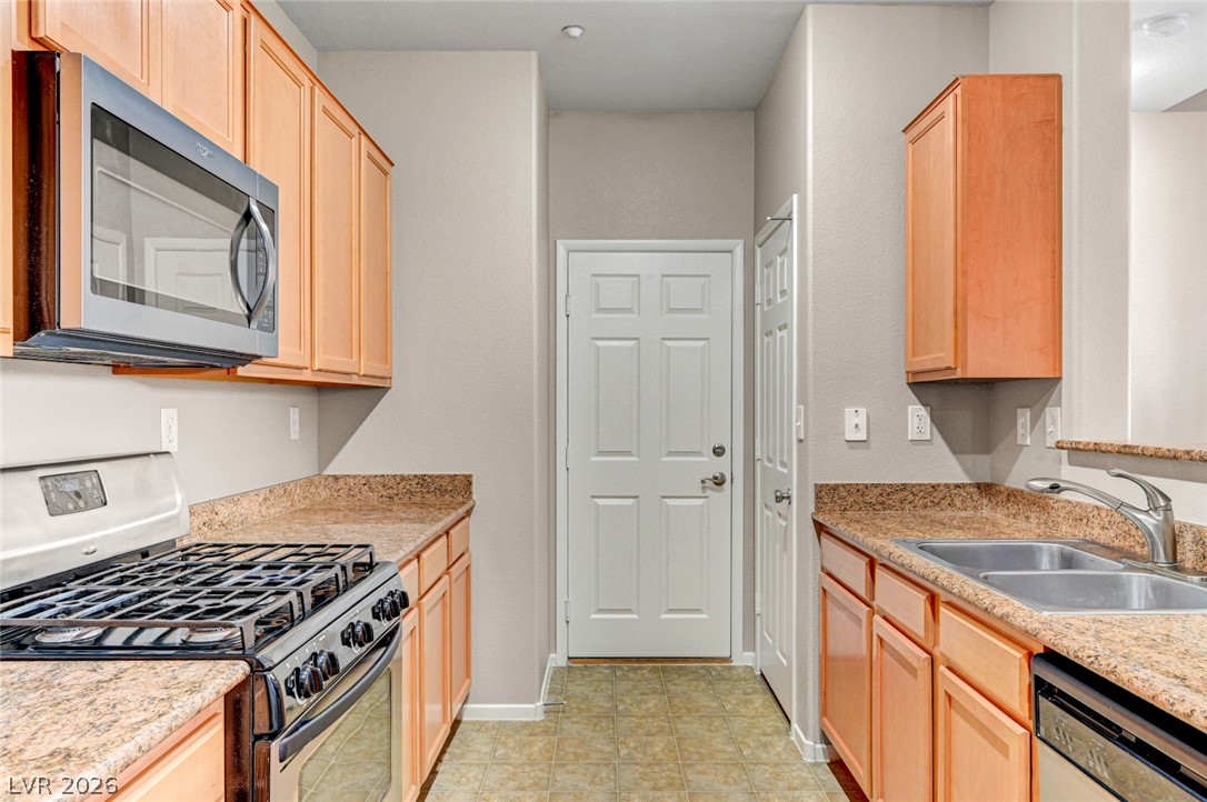 10731 Myrtle Grove Avenue Property Photo 18