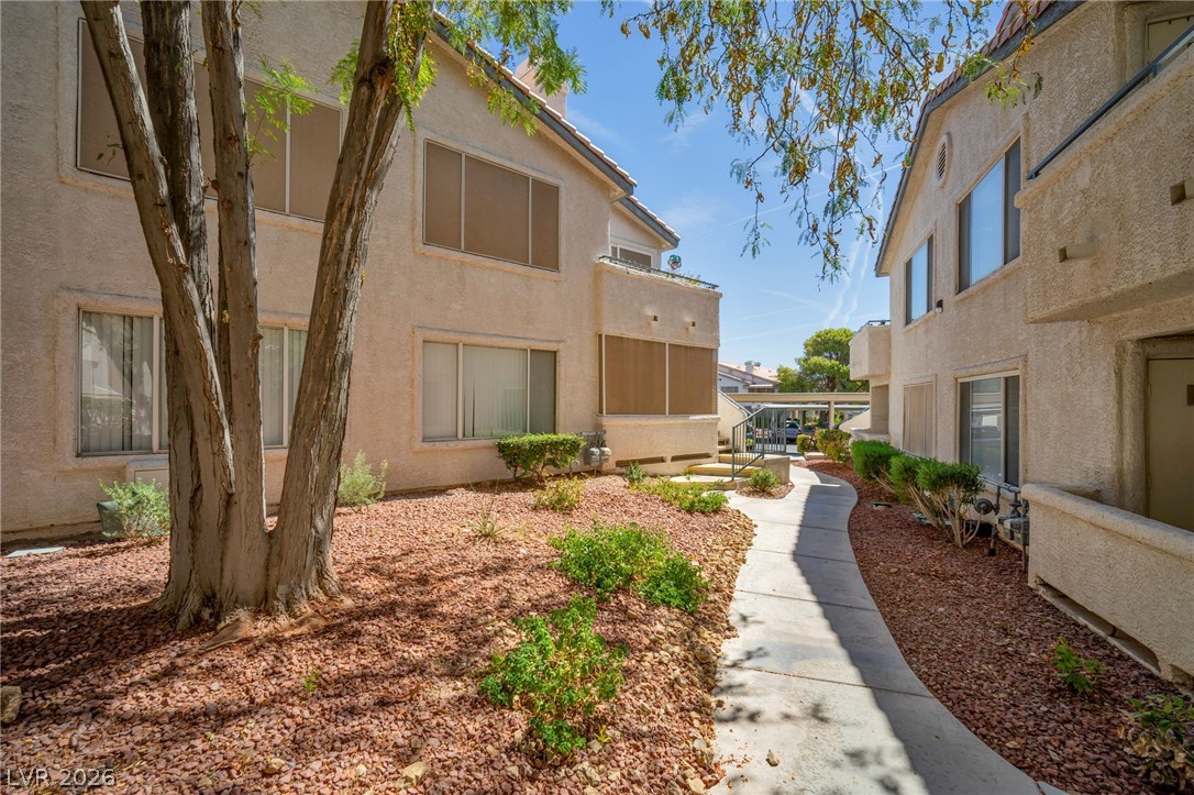 3046 Tarpon Drive 101 Property Photo 12