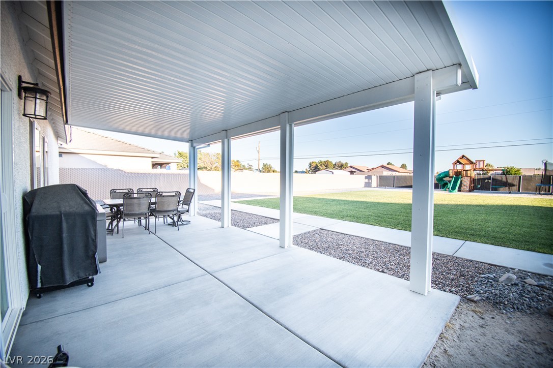 1151 East Blackhorn Property Photo 40