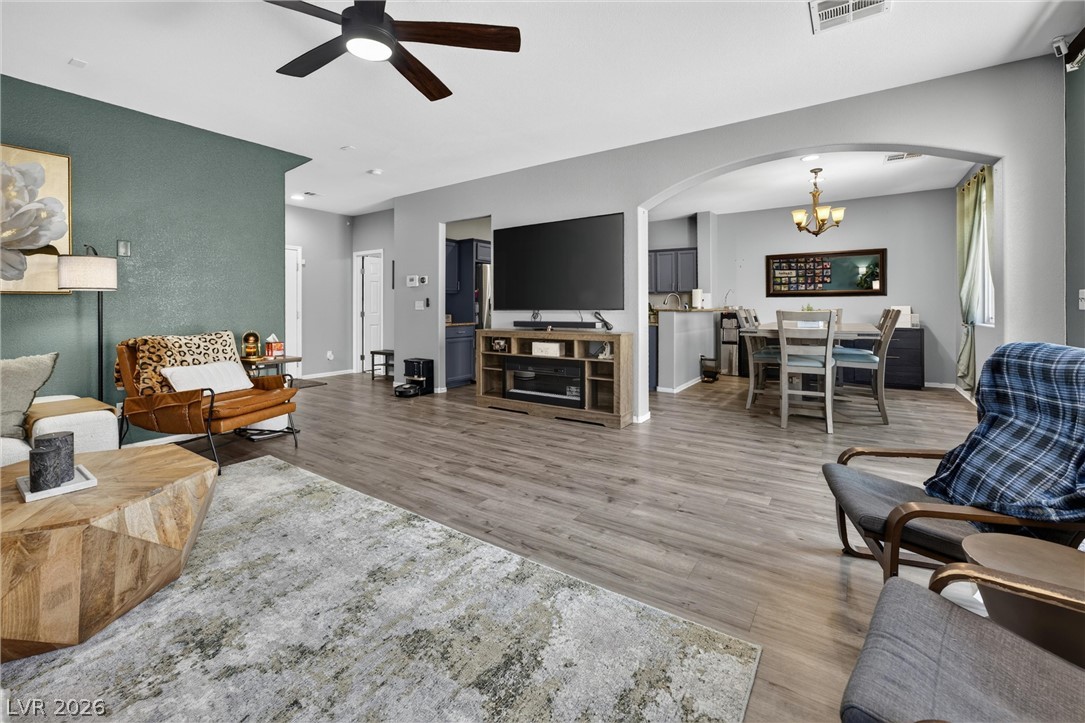 6684 Mojave Blush Drive Property Photo 13