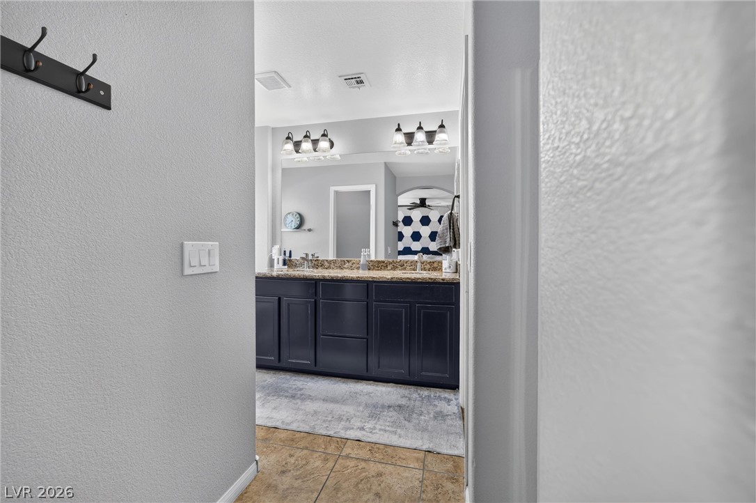 6684 Mojave Blush Drive Property Photo 34