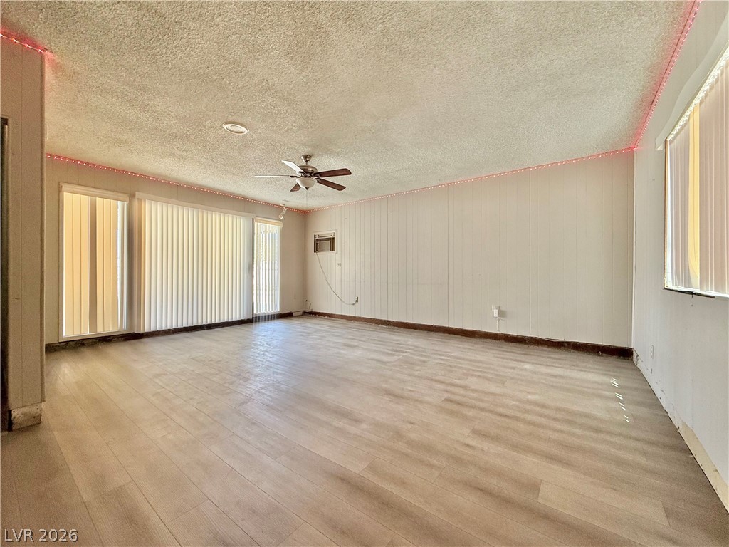 3000 Liberty Circle Property Photo 15