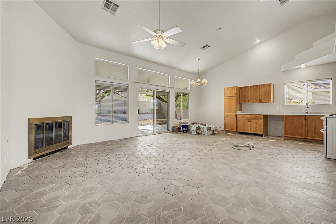 825 Cypress Pines Way Property Photo 12