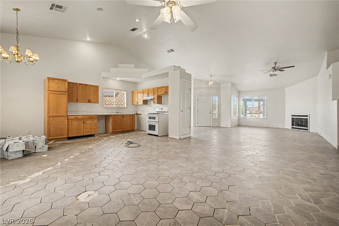 825 Cypress Pines Way Property Photo 13
