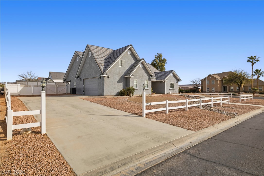 1352 Lake Valley Drive Property Photo 38