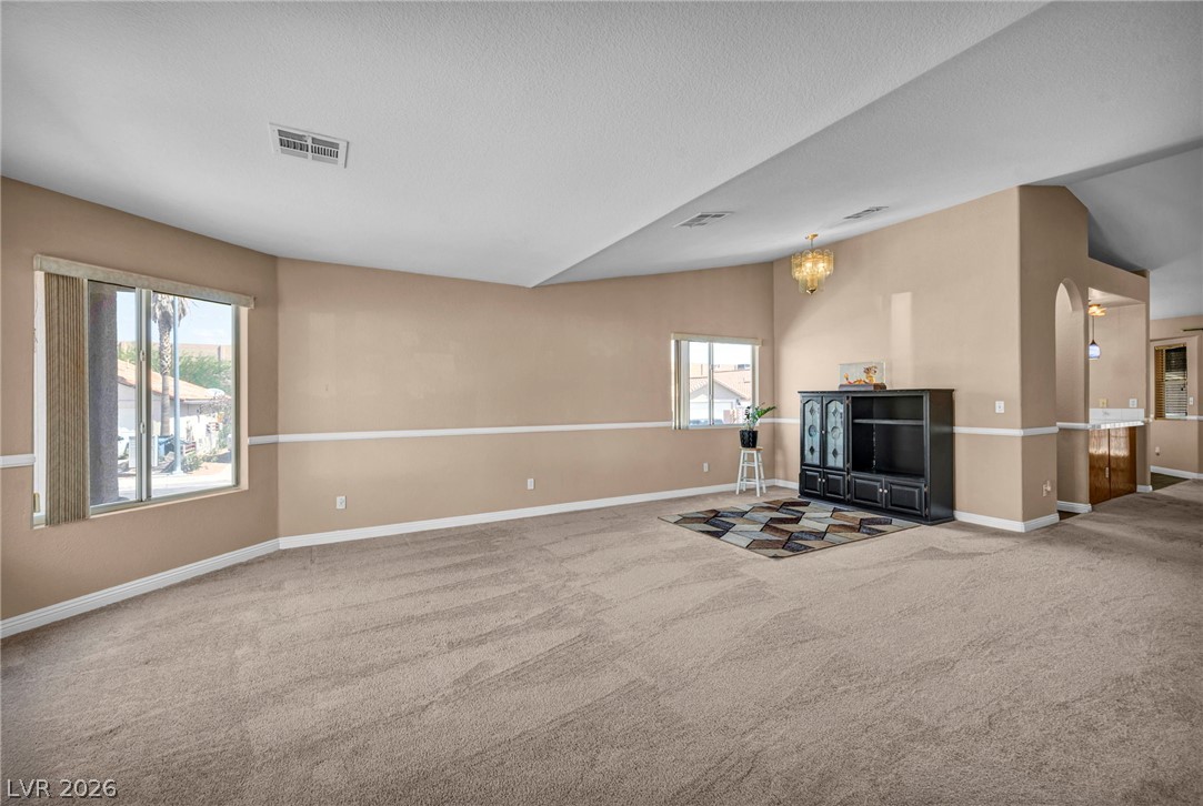 902 Big Horn Street Property Photo 10